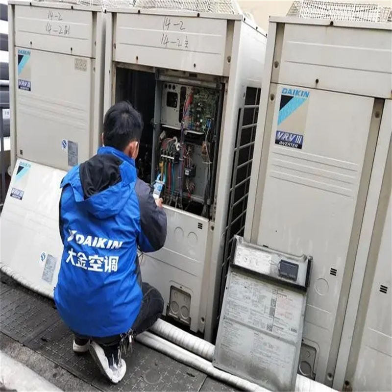 深圳龙岗龙城国际柜机空调跳闸故障维修